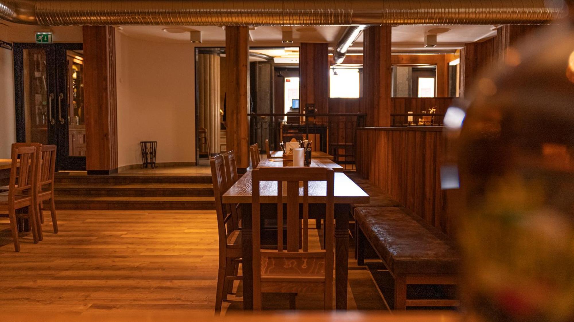 Brauhaus-Hotel Koenig Von Flandern เอาก์สเบิร์ก ภายนอก รูปภาพ
